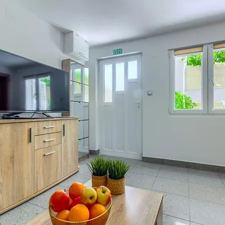 Apartman Adriana