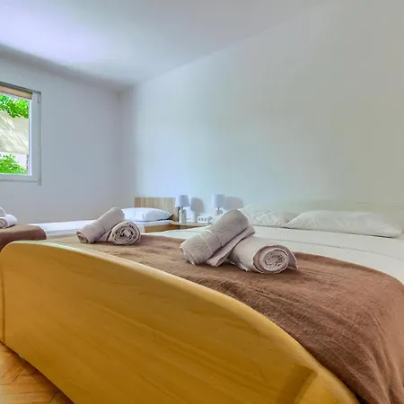 Apartman Adriana